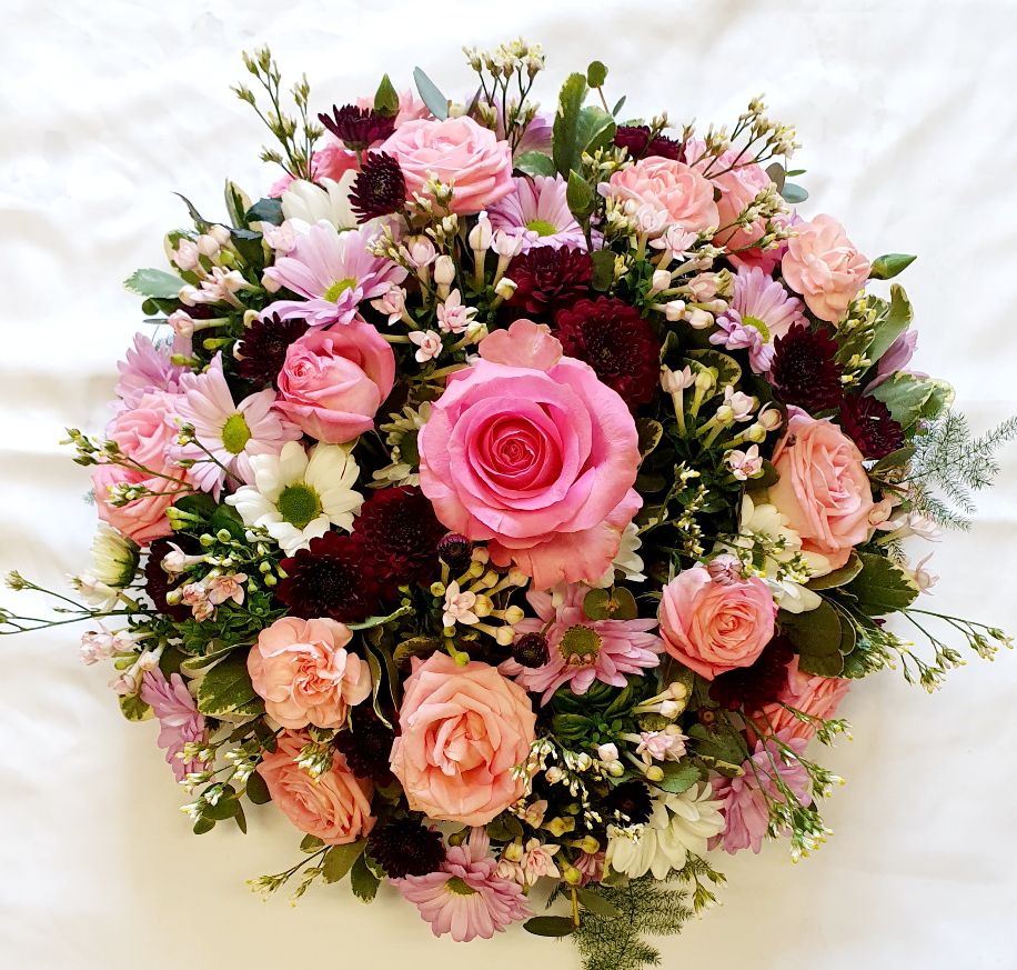 Posy Pad Funeral service Tribute - Image 4